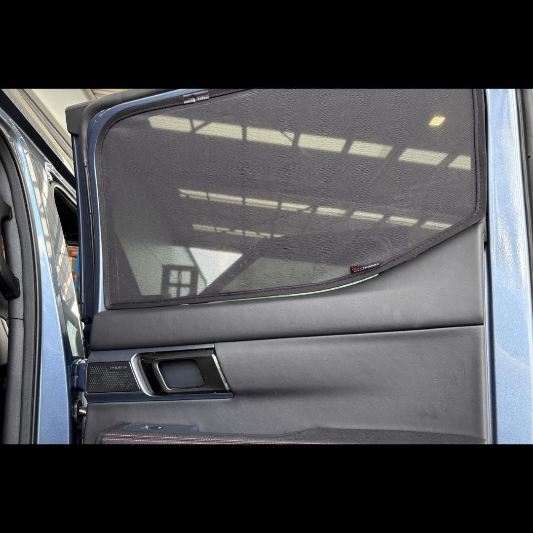 Premium_Rear_Window_Shades_for_BYD_Shark_6_2024_-_Present_1.jpg