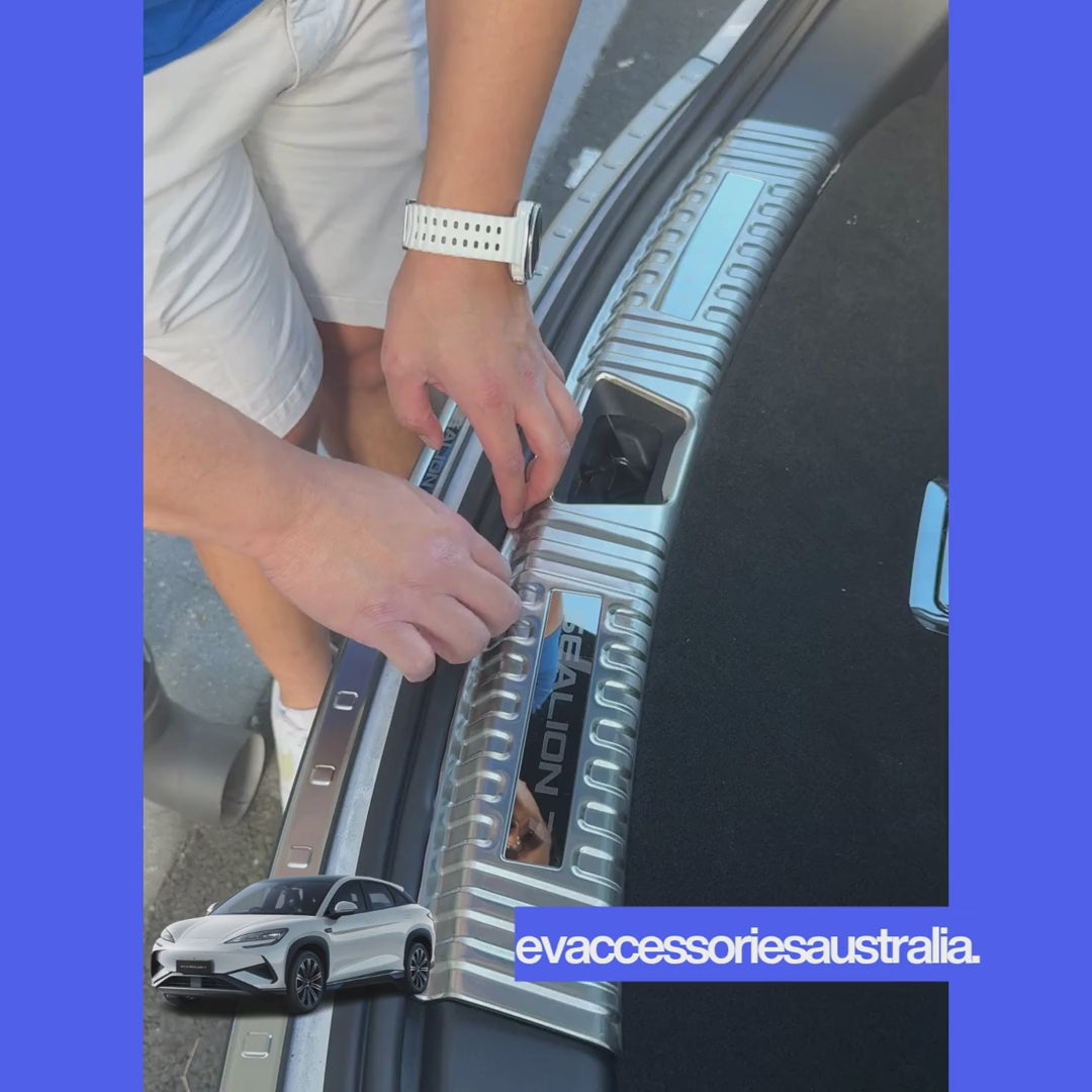 BYD Sealion 7 Boot Sill Protector Set - Rear Trunk Scuff Plate Guard
